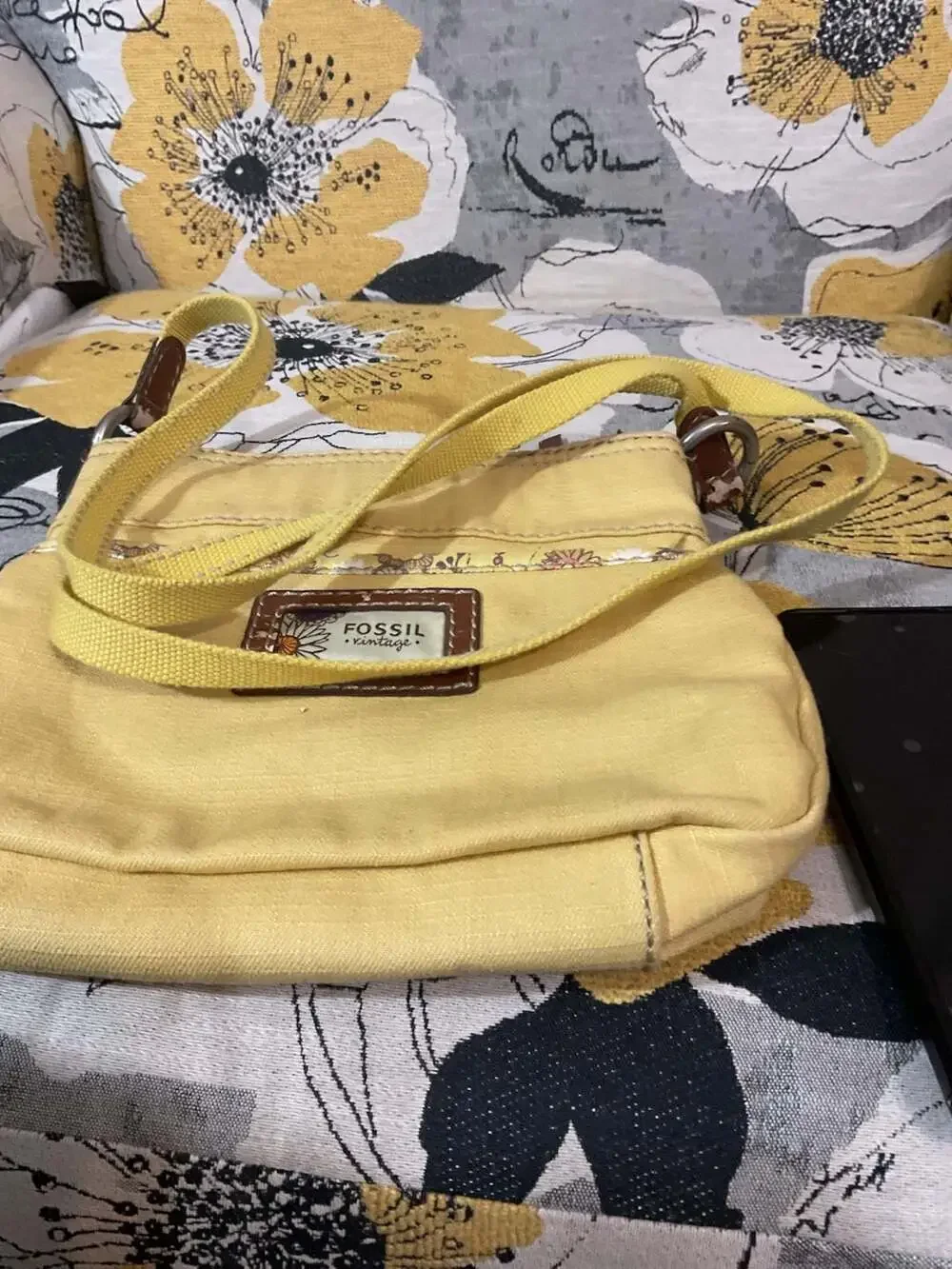 Fossil wear leather